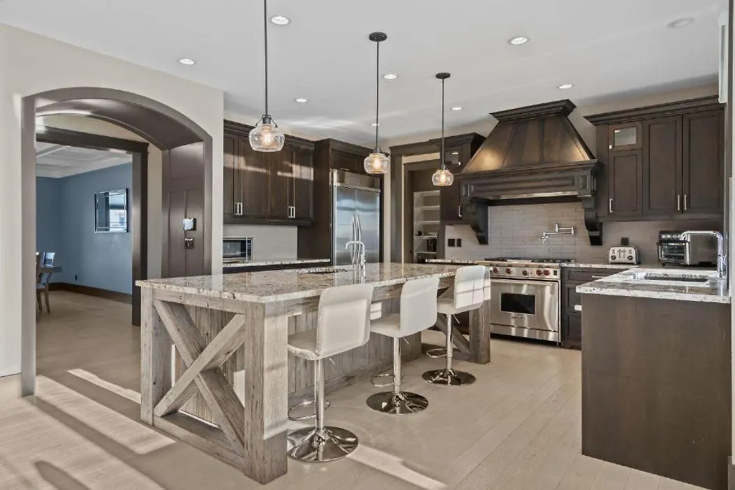Σπίτι διακοπών Whitehorse Manor I Patio & Bbq I Sleeps 16 I Games Βίλα Κάλγκαρι