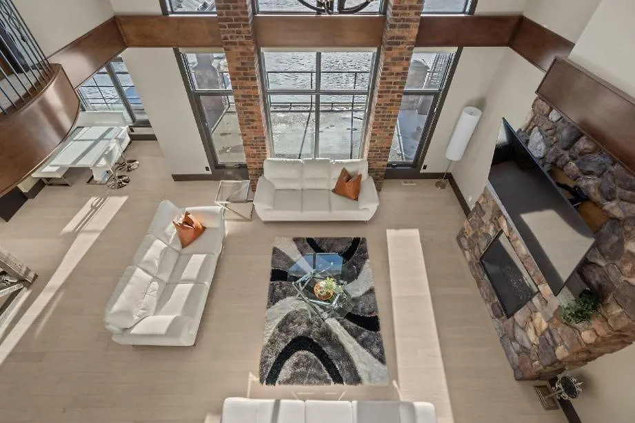 Σπίτι διακοπών Whitehorse Manor I Patio & Bbq I Sleeps 16 I Games Βίλα Κάλγκαρι