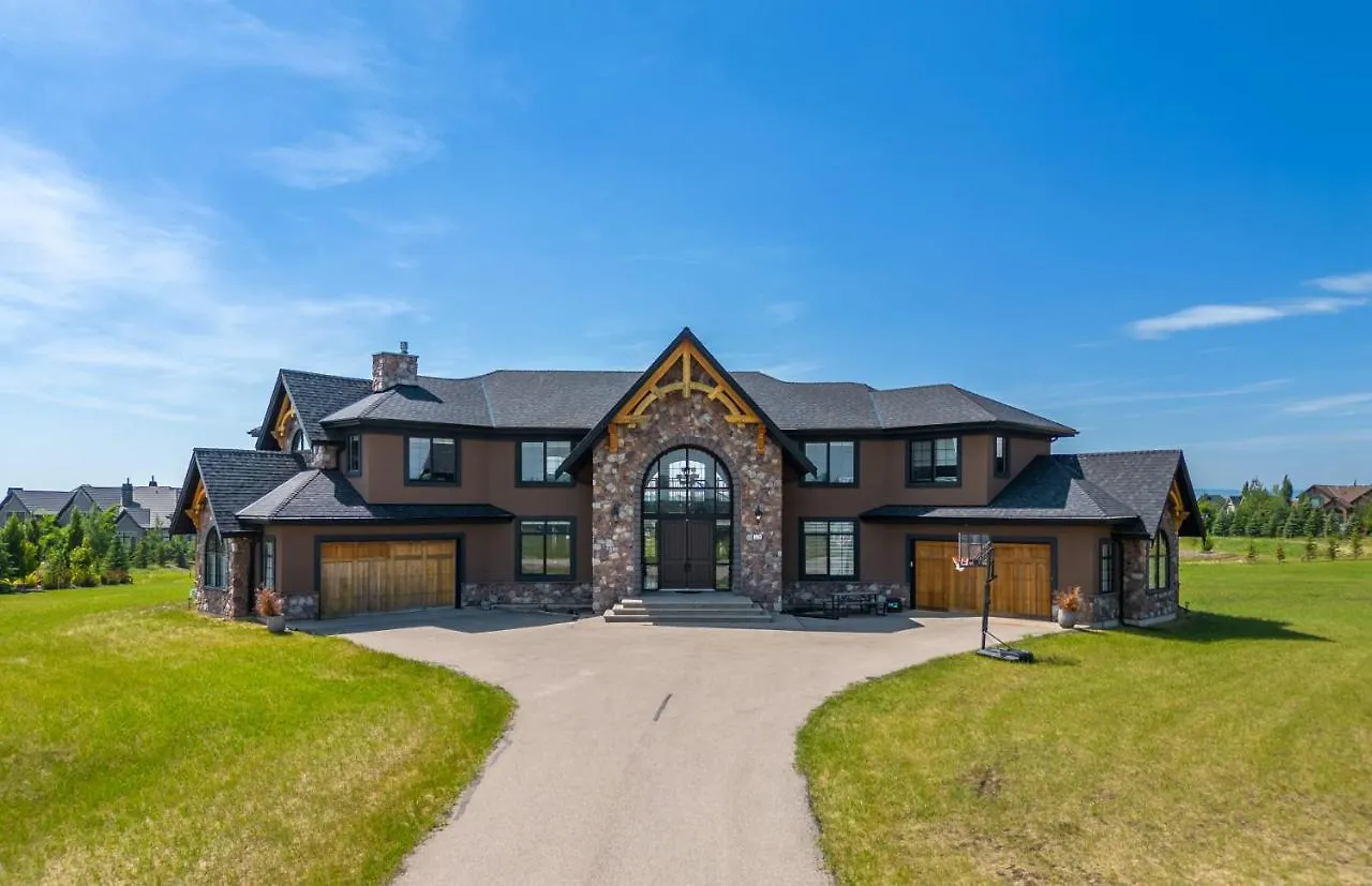 Σπίτι διακοπών Whitehorse Manor I Patio & Bbq I Sleeps 16 I Games Βίλα Κάλγκαρι